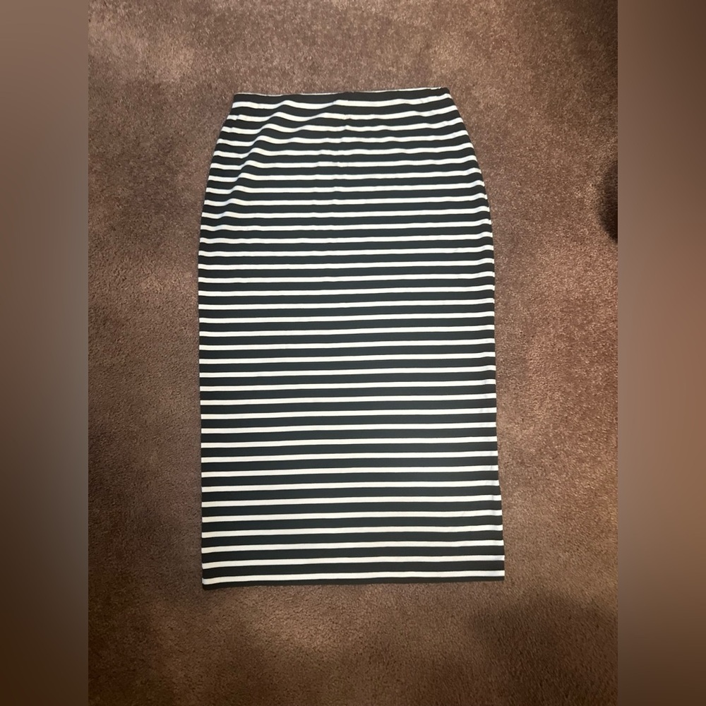 Sanctuary Black & White Striped Pencil Skirt
